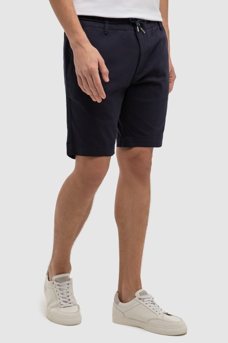 Товар синего цвета с внутренней стороны