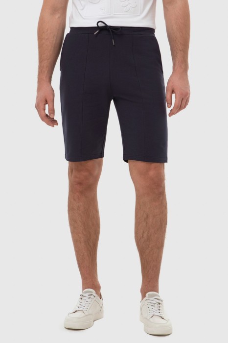 шорты спортивные из хлопка фотография