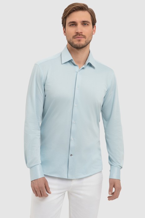 сорочка из эластичной ткани фотография