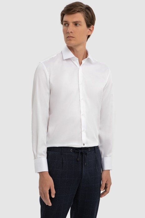 сорочка из хлопка, легкая в уходе по цене 6490 руб вид справа