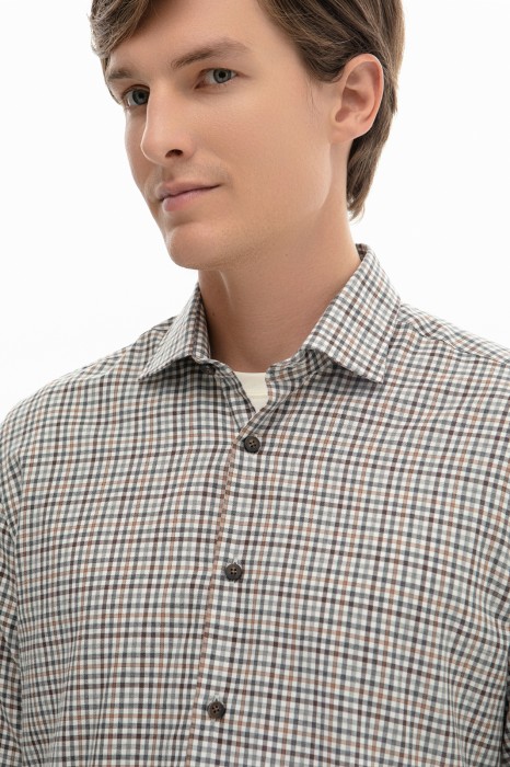 сорочка из хлопка в клетку от бренда kanzler вид слева