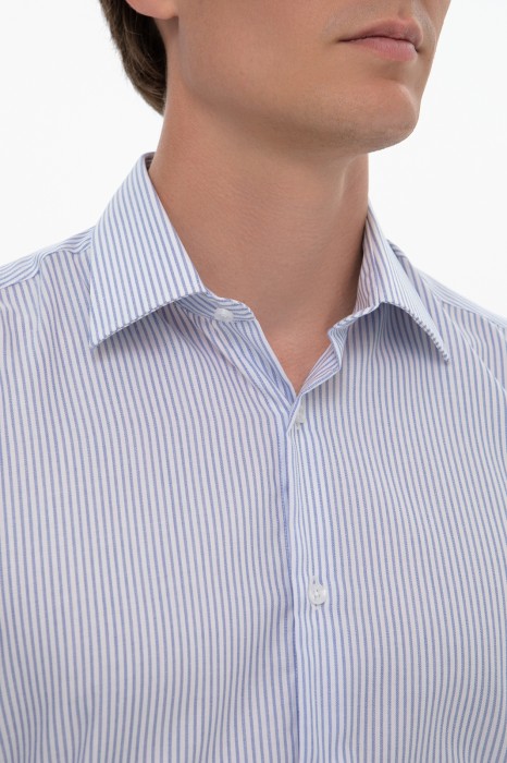 сорочка из хлопка в полоску, легкая в уходе от бренда kanzler вид слева