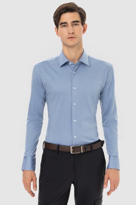 сорочка полуприталенная из эластичного хлопка с узором фотография