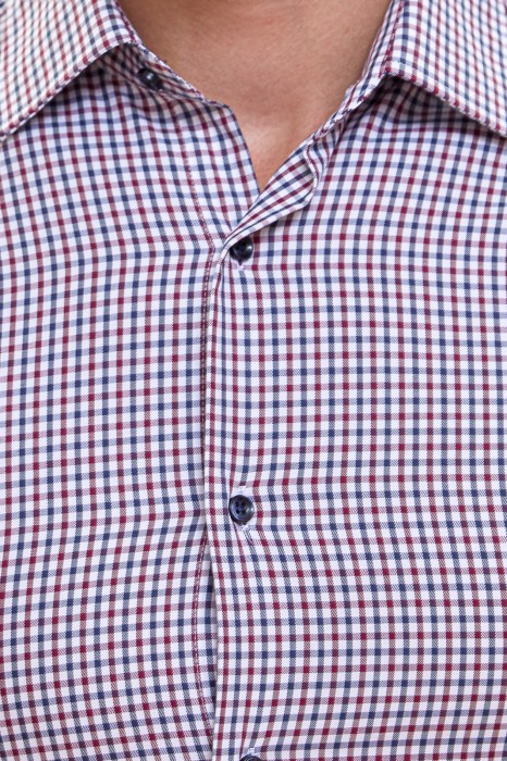 сорочка полуприталенная из хлопка в клетку от бренда kanzler вид слева