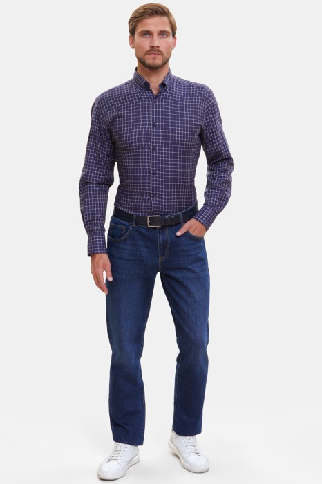 сорочка полуприталенная из хлопка в клетку по цене 6990 руб вид справа