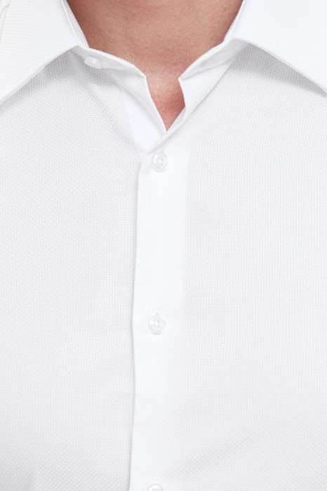 сорочка полуприталенная из хлопка от бренда kanzler вид слева