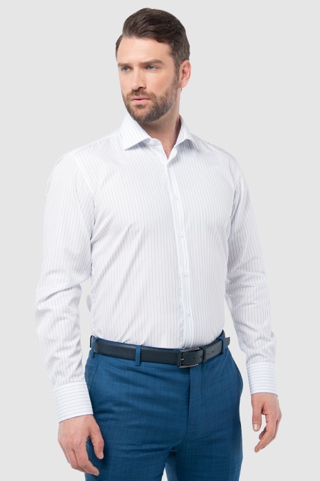 сорочка приталенная из хлопка, легкая в уходе фотография