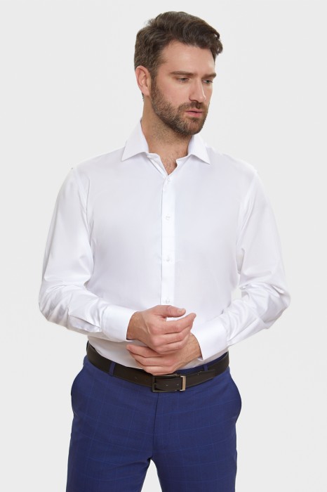 сорочка приталенная из хлопка фотография