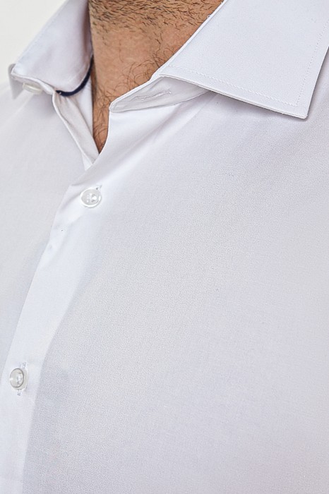 сорочка приталенная из хлопка от бренда kanzler вид слева