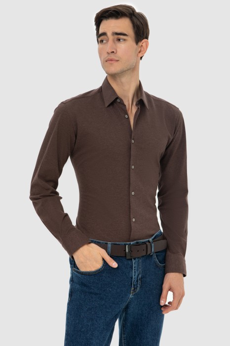 сорочка приталенная limited edition из хлопка, устойчивого к сминанию фотография