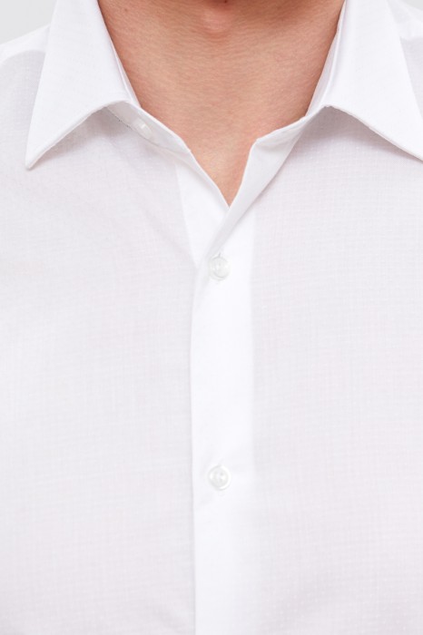 сорочка приталенная с коротким рукавом из хлопка с защитой от пятен от бренда kanzler вид слева