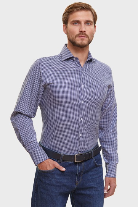 сорочка свободного прилегания из хлопка в клетку фотография