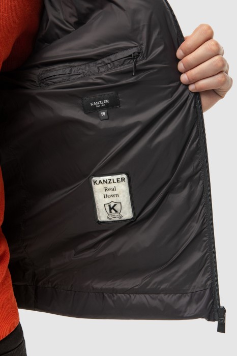 стеганый бомбер зимний с водоотталкивающей обработкой по цене 9990 руб вид справа