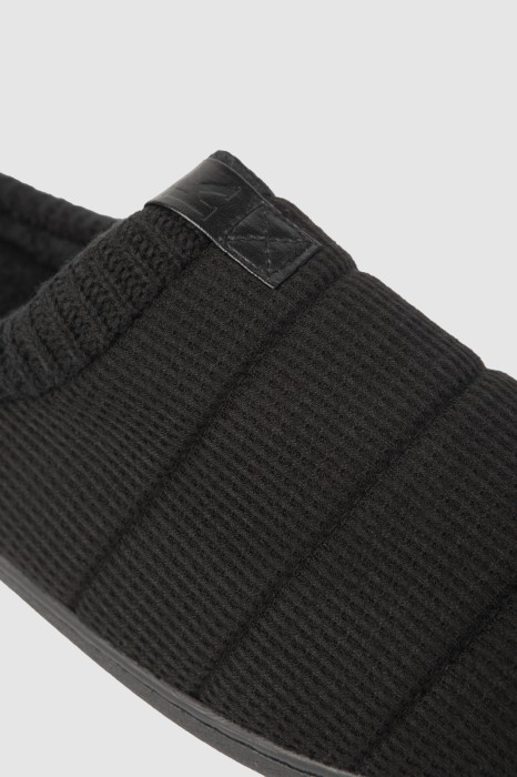 тапочки от бренда kanzler вид слева