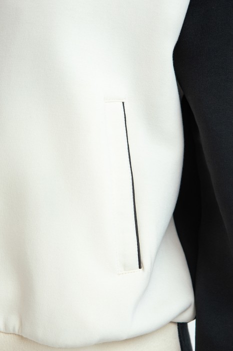 Товар без артикула вид сзади