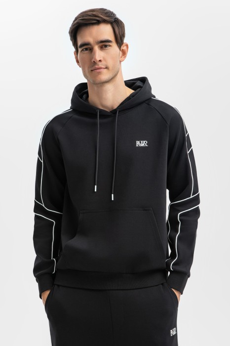 толстовка из хлопка с капюшоном фотография