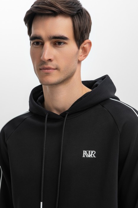 толстовка из хлопка с капюшоном от бренда kanzler вид слева