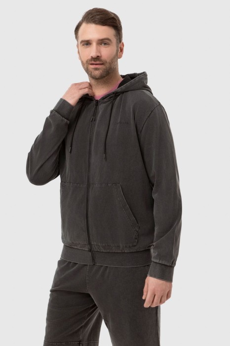 толстовка из хлопка фотография