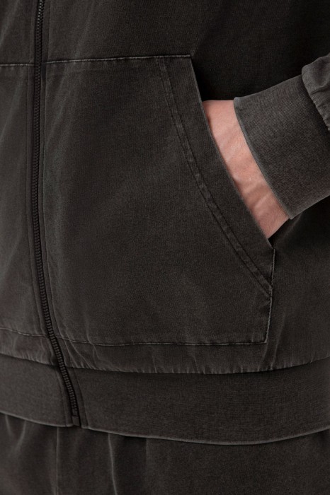 толстовка из хлопка от бренда kanzler вид слева