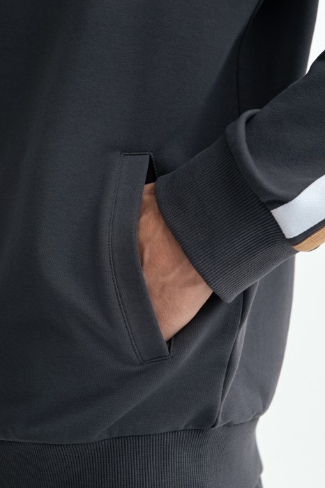 Товар без артикула вид сзади