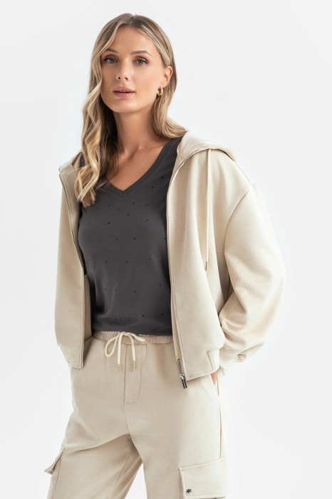 толстовка с капюшоном из россии вид сбоку