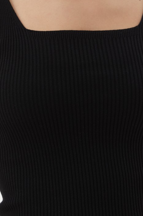 топ из хлопка от бренда kanzler вид слева