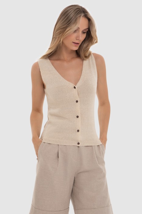 топ трикотажный на пуговицах фотография