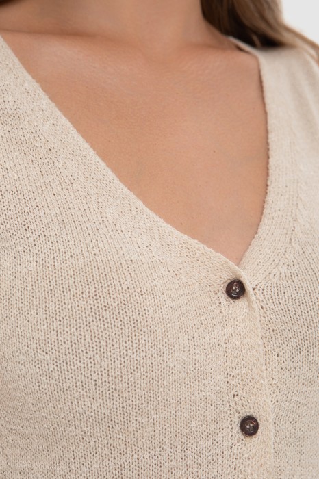 топ трикотажный на пуговицах от бренда kanzler вид слева