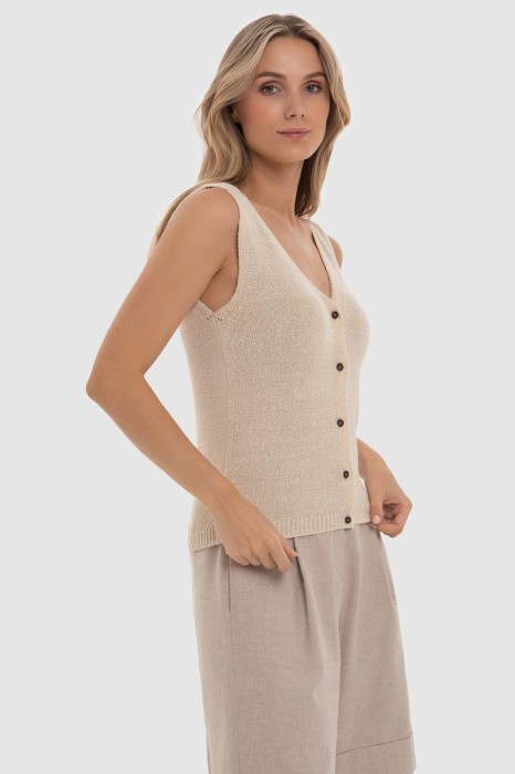 топ трикотажный на пуговицах по цене 3990 руб вид справа