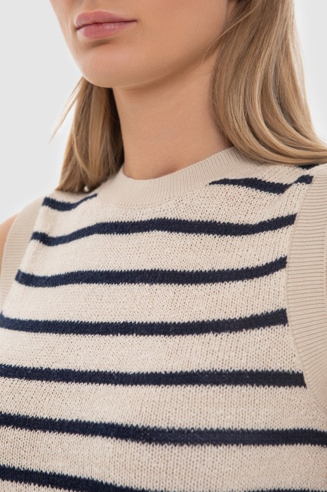 трикотажный топ в полоску от бренда kanzler вид слева