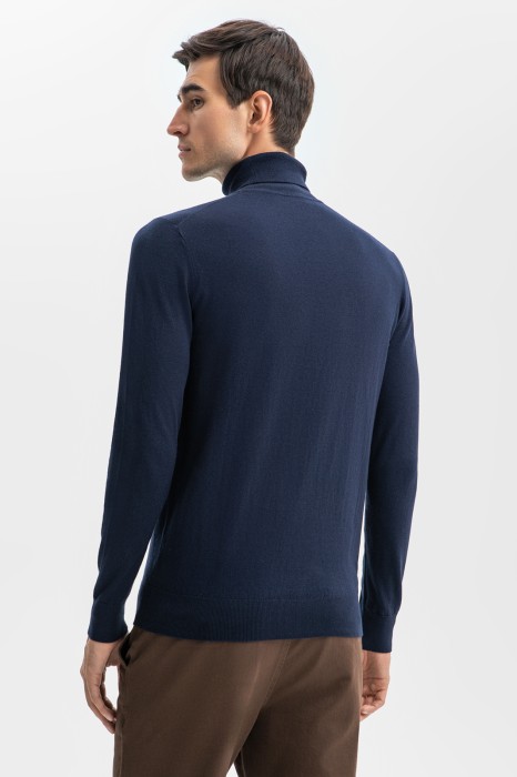 водолазка из хлопка и кашемира по цене 6990 руб вид справа