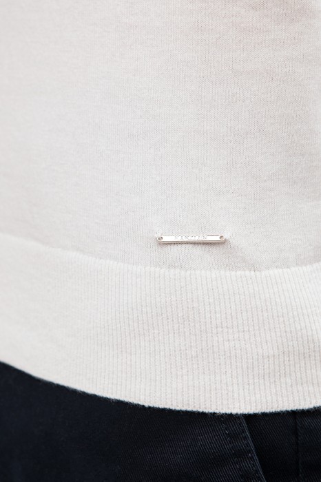 Товар без артикула вид сзади