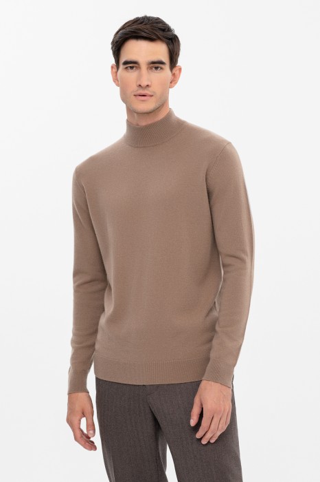 водолазка из шерсти и кашемира limited edition фотография