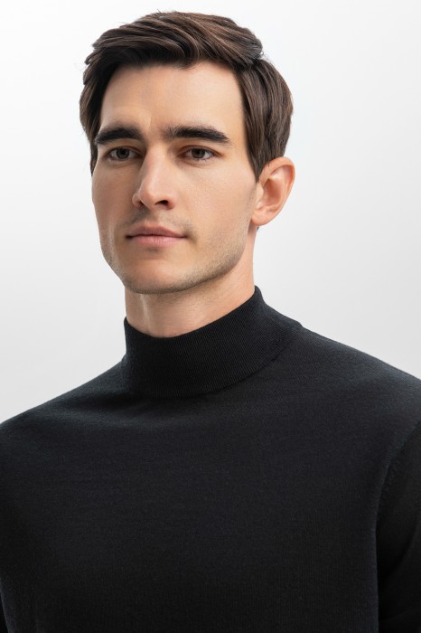 водолазка из шерсти от бренда kanzler вид слева