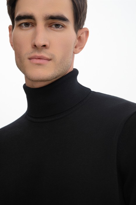 водолазка из шерсти от бренда kanzler вид слева