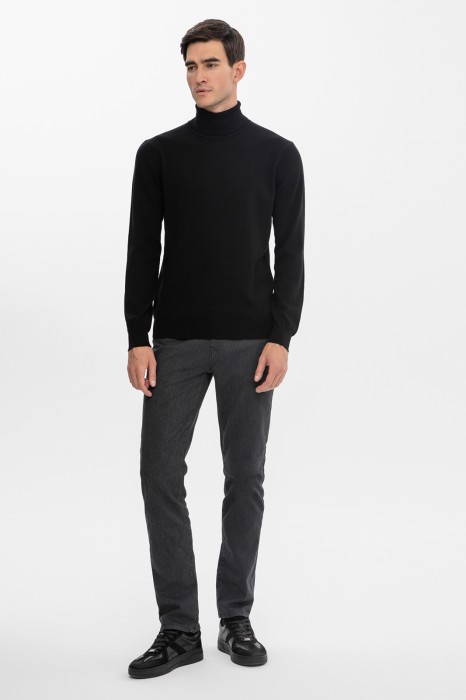 водолазка из шерсти из россии вид сбоку