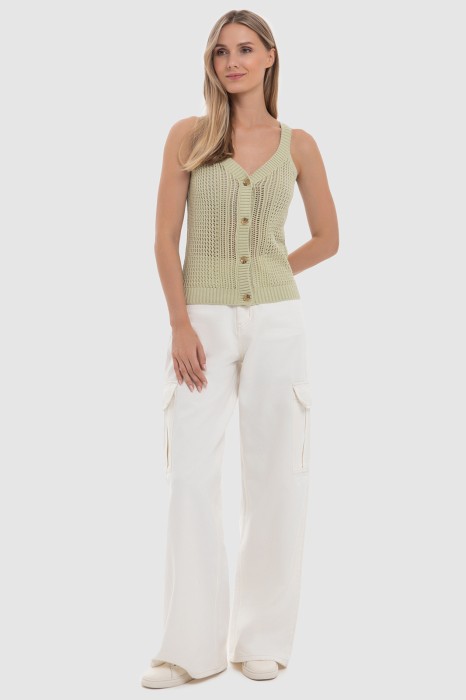 вязаный топ на пуговицах из россии вид сбоку