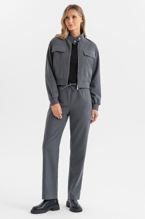 Товар антрацита цвета с внутренней стороны