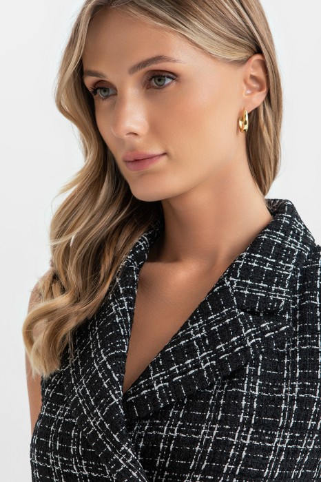 жилет костюмный от бренда kanzler вид слева