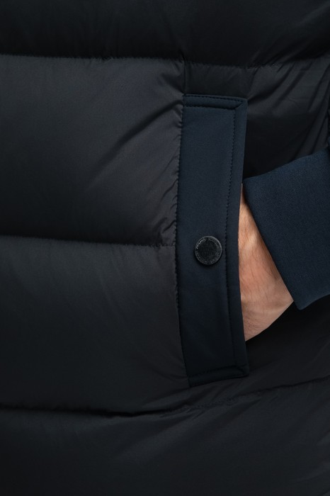 жилет стеганый пуховой с водоотталкивающей обработкой от бренда kanzler вид слева