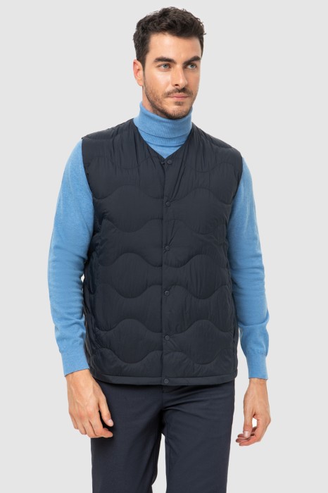 жилет утепленный стеганый демисезонный с водоотталкивающей обработкой фотография