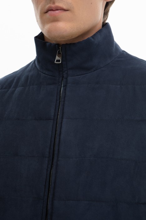 жилет утепленный стеганый демисезонный от бренда kanzler вид слева