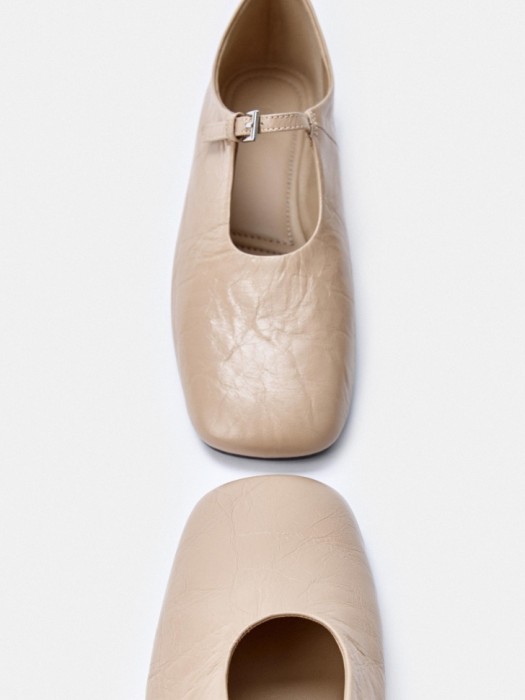 балетки мэри джейн из натуральной кожи универсального стиля с лицевой стороны