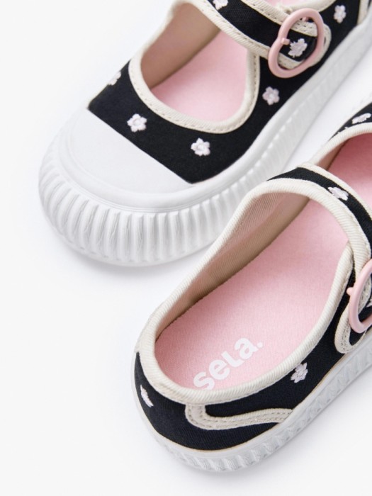 балетки спортивном стиле с вышивкой для девочек из россии вид сбоку