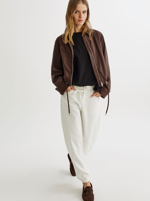 базовая футболка альба оверсайз из россии вид сбоку