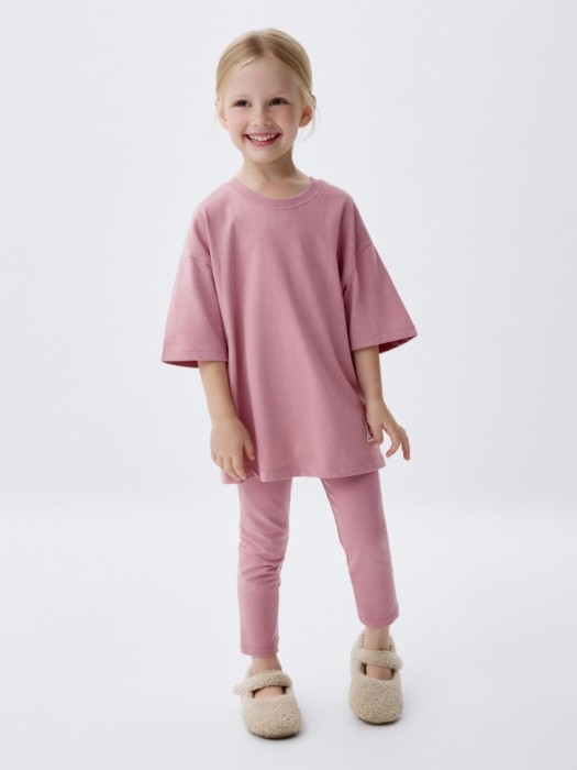 базовая футболка детская от бренда sela вид слева