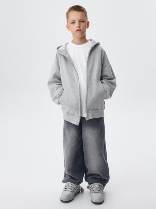 базовая футболка детская от бренда sela вид слева