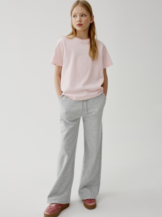 базовая футболка для девочек от бренда sela вид слева