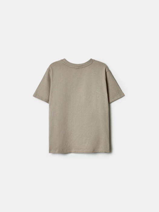 базовая футболка для девочек от бренда sela вид слева