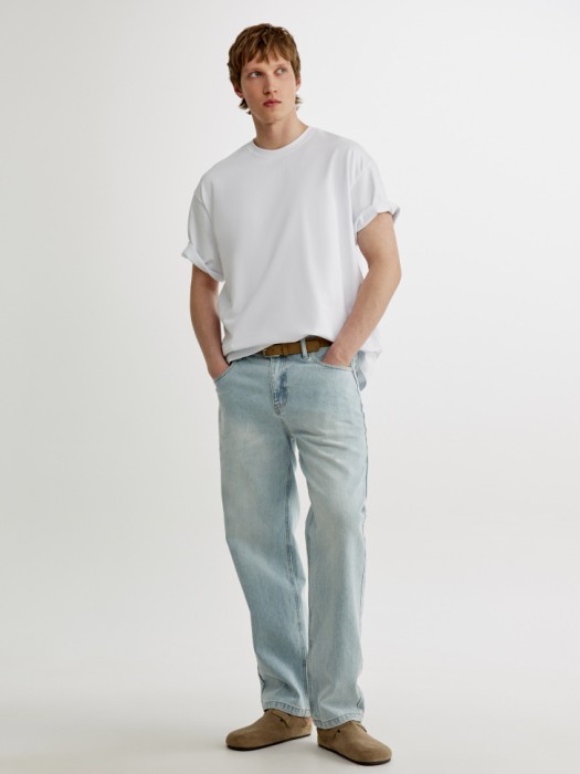 базовая футболка макс оверсайз от бренда sela вид слева